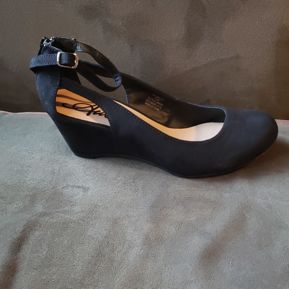American Rag Black Wedges